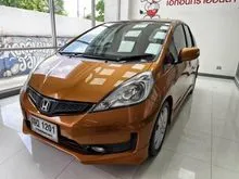 2011 Honda JAZZ 1.5 (ปี 08-14) SV Hatchback