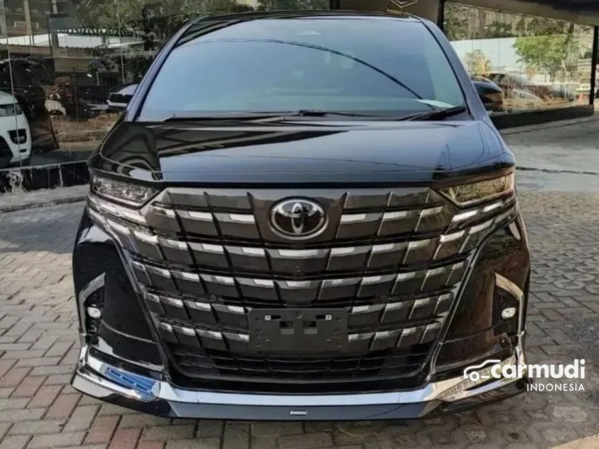 2024 Toyota Alphard HEV MPV