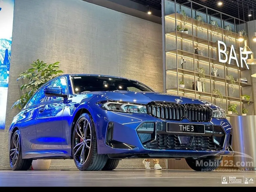 Jual Mobil BMW 320i 2024 M Sport 2.0 di Lampung Automatic Sedan Biru Rp 1.140.000.000