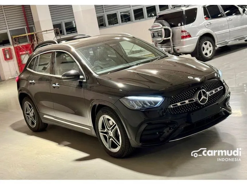 2024 Mercedes-Benz GLA200 AMG Line SUV