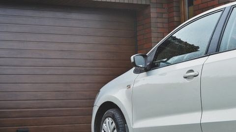 Cara Membuat Garasi Mobil Sederhana di Rumah