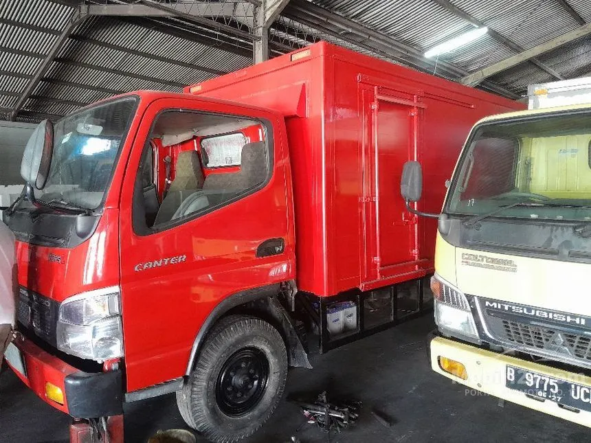2014 Mitsubishi Colt Diesel FE71L Truck