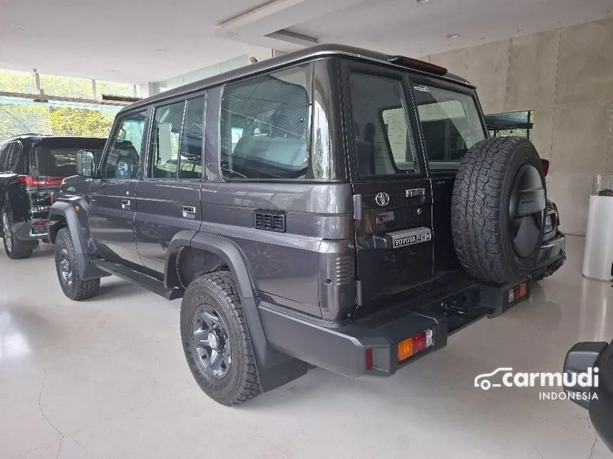 2024 Toyota Land Cruiser 70 LX SUV