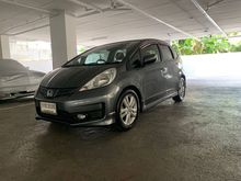 2013 Honda Jazz 1.5 (ปี 08-14) SV i-VTEC Hatchback AT