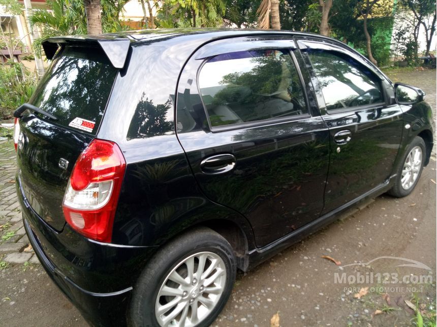 Jual Mobil  Toyota  Etios  Valco 2013  G 1 2 di Jawa Timur 