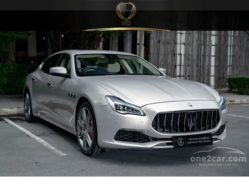 2017 Maserati QUATTROPORTE Sedan