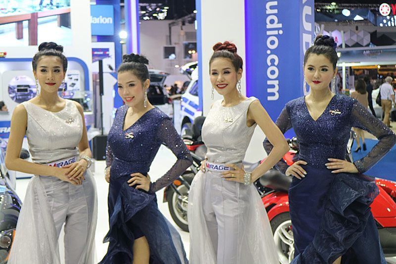 Lihat Cewek Seksi Bangkok Motor Show 2017 10