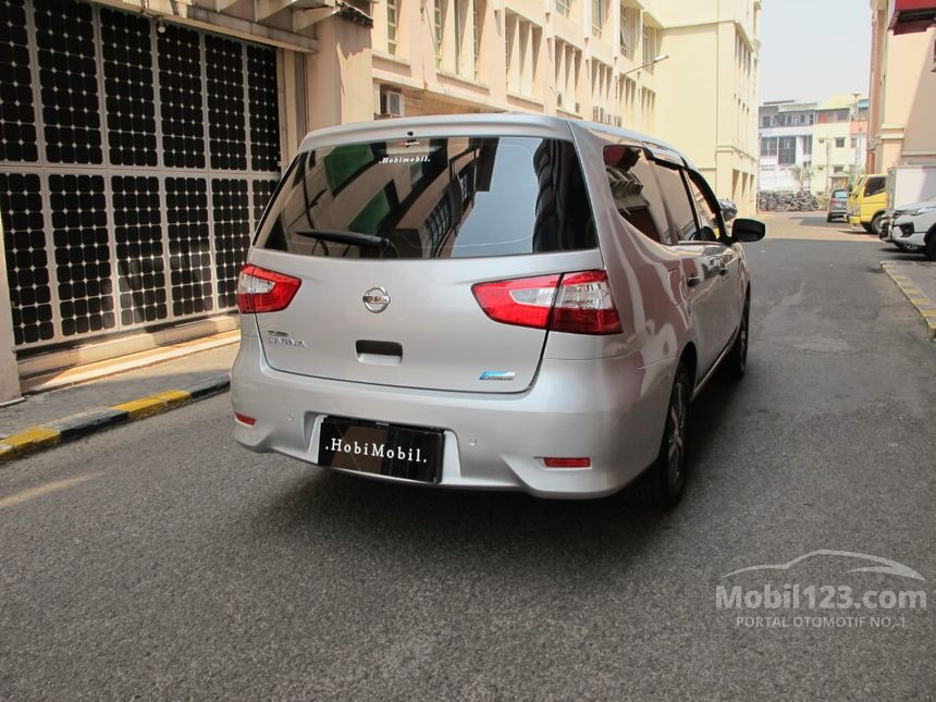 Jual Mobil Nissan Grand Livina 2017 SV 1.5 di DKI Jakarta ...