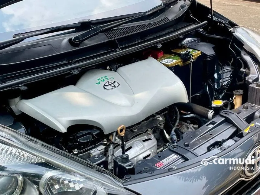 2016 Toyota Sienta V MPV