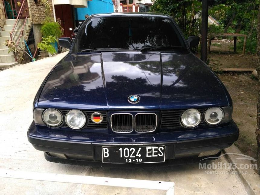 1993 BMW 520i E34 2.0 Manual Sedan