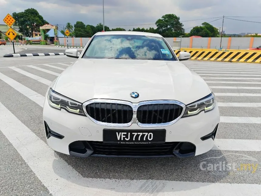 2020 BMW 320i Sport Driving Assist Pack Sedan