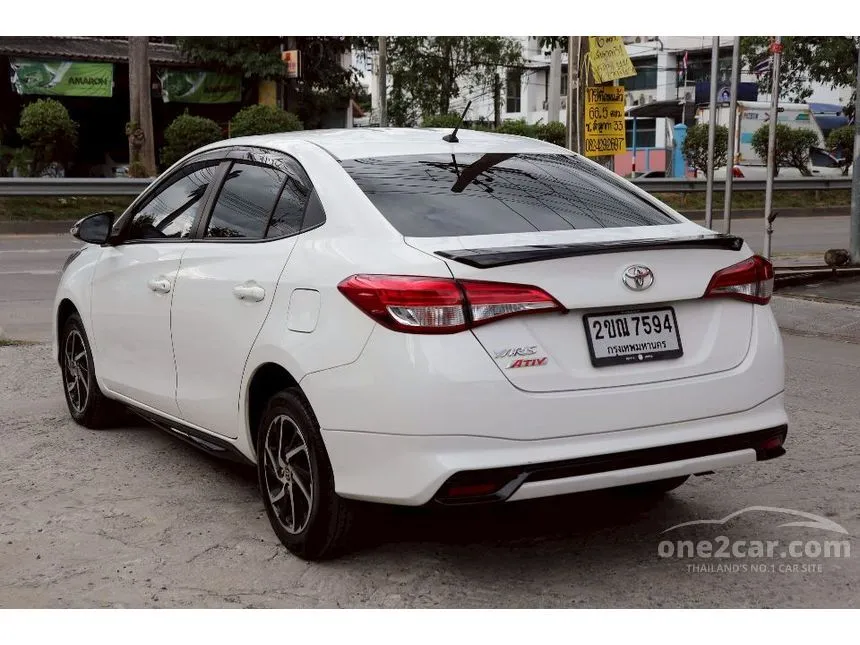 2021 Toyota Yaris Ativ Entry Sedan