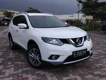 Nissan X-Trail 2.5 2015 Putih SUPER MULUS ISTIMEWA ELEGANT SPECIAL PROMO RECORD RADJAMOBIL AXC SUMMARECON BEKASI