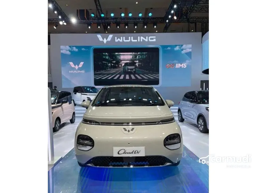 2024 Wuling Cloud EV EV Hatchback