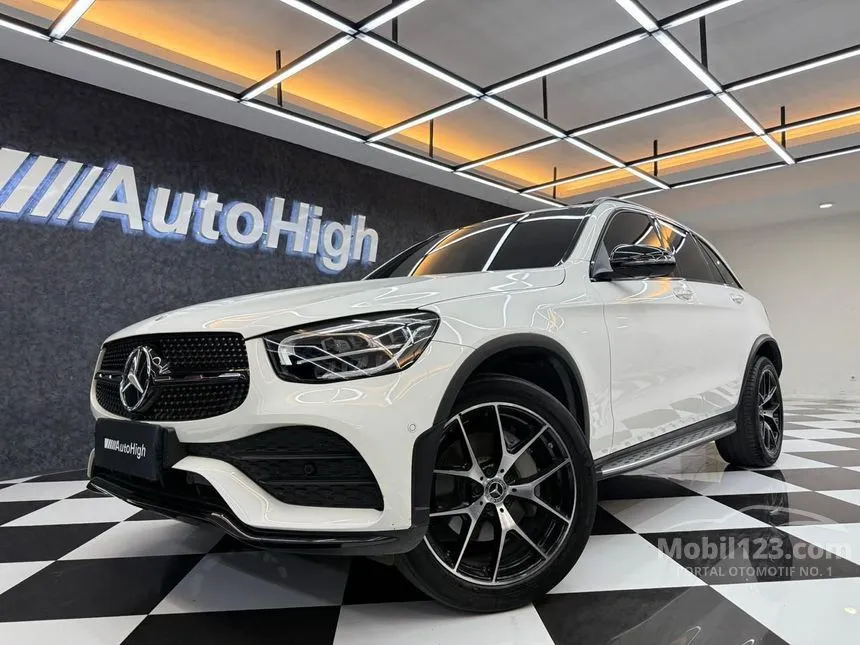 2022 Mercedes-Benz GLC200 AMG Line SUV