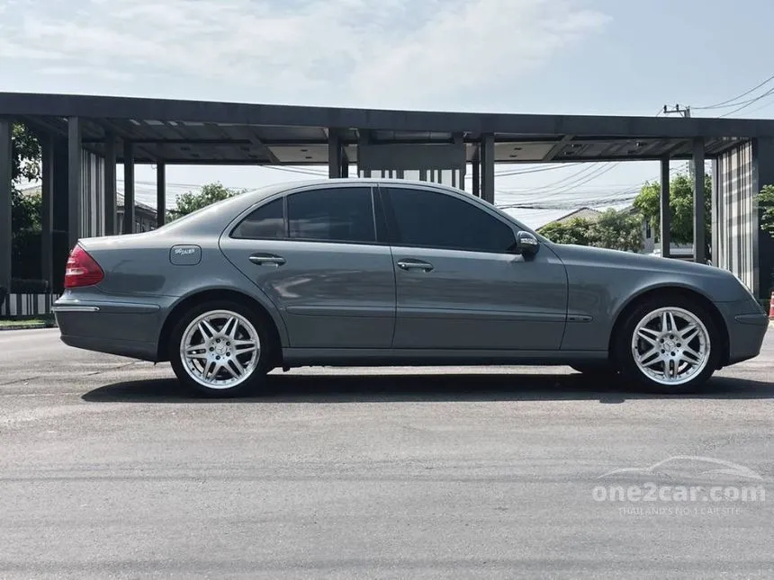 2005 Mercedes-Benz E220 Elegance CDI Sedan