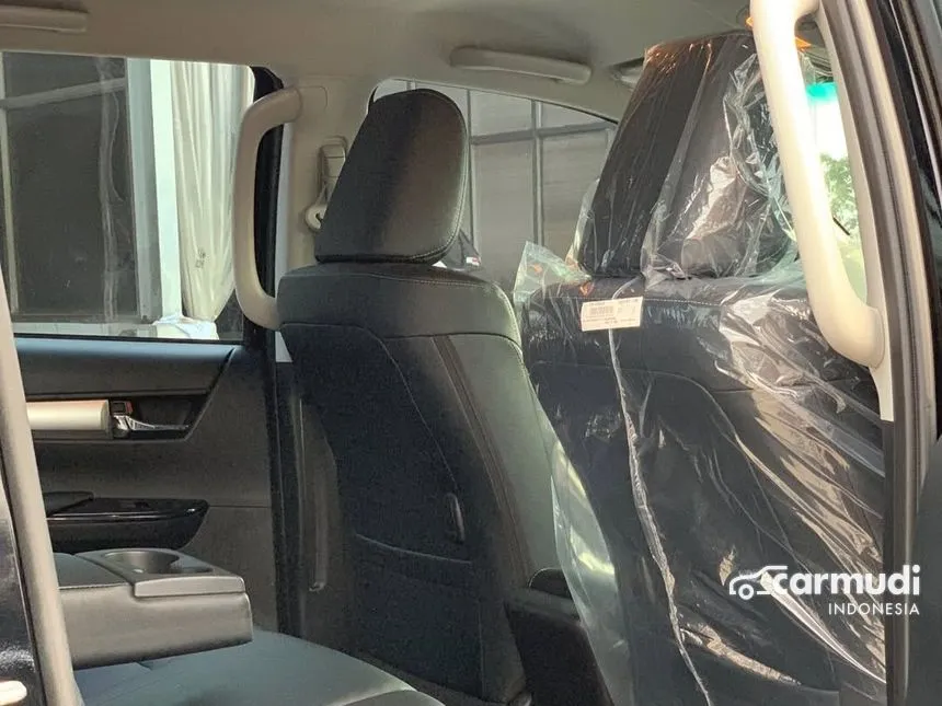 2025 Toyota Hilux V Pickup