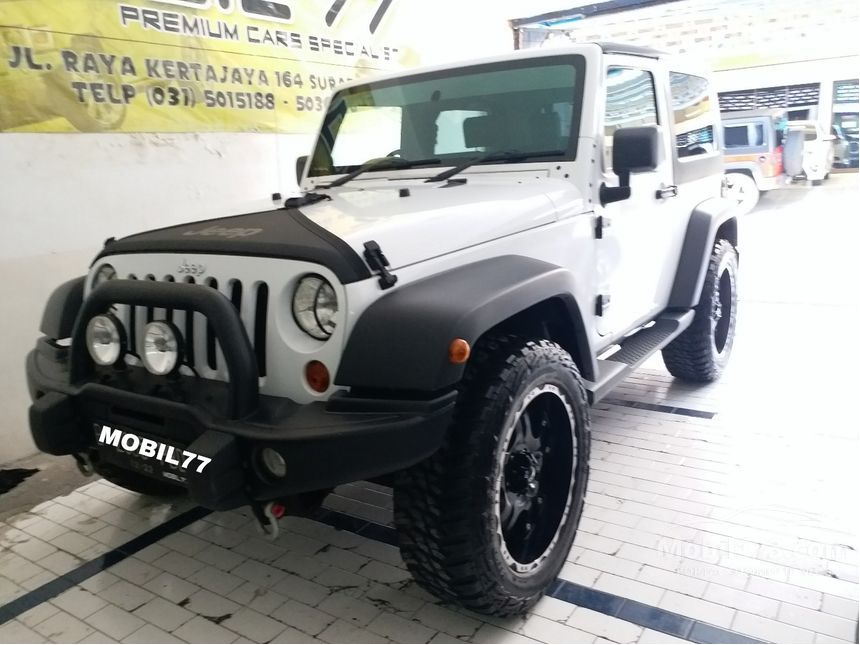  Jual  Mobil  Jeep  Wrangler  2009 Rubicon  3 8 di Jawa Timur 