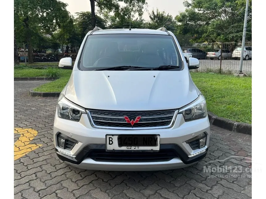 2018 Wuling Confero S L Lux+ MPV