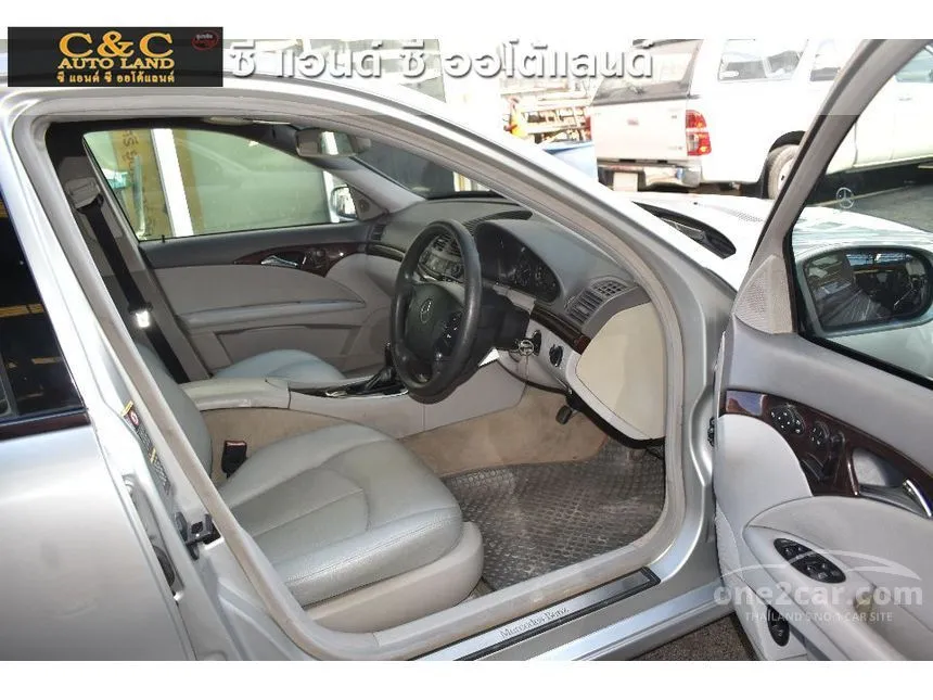 2004 Mercedes-Benz E220 Classic CDI Sedan