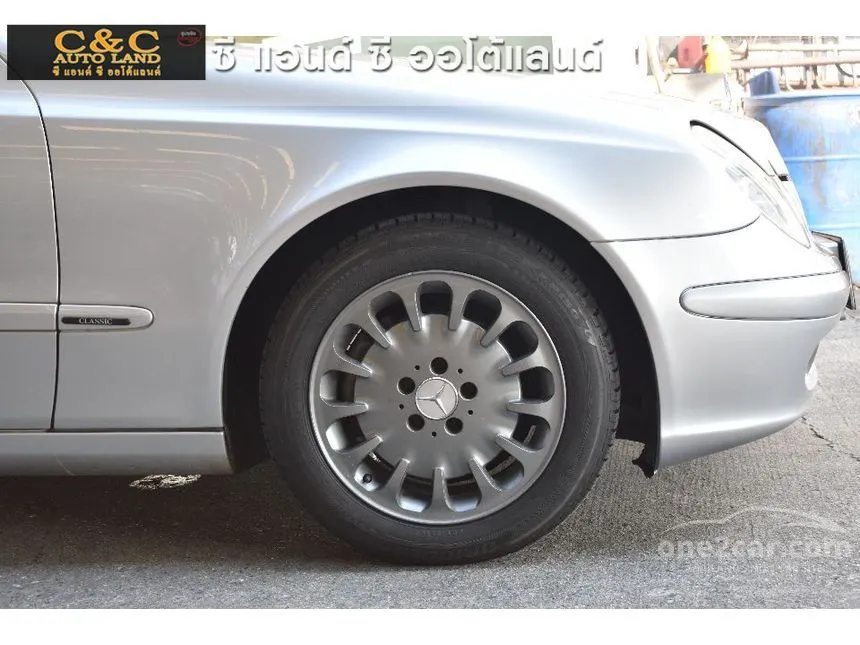 2004 Mercedes-Benz E220 Classic CDI Sedan
