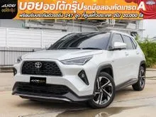 2023 Toyota Yaris Cross 1.5 HEV Premium Luxury SUV