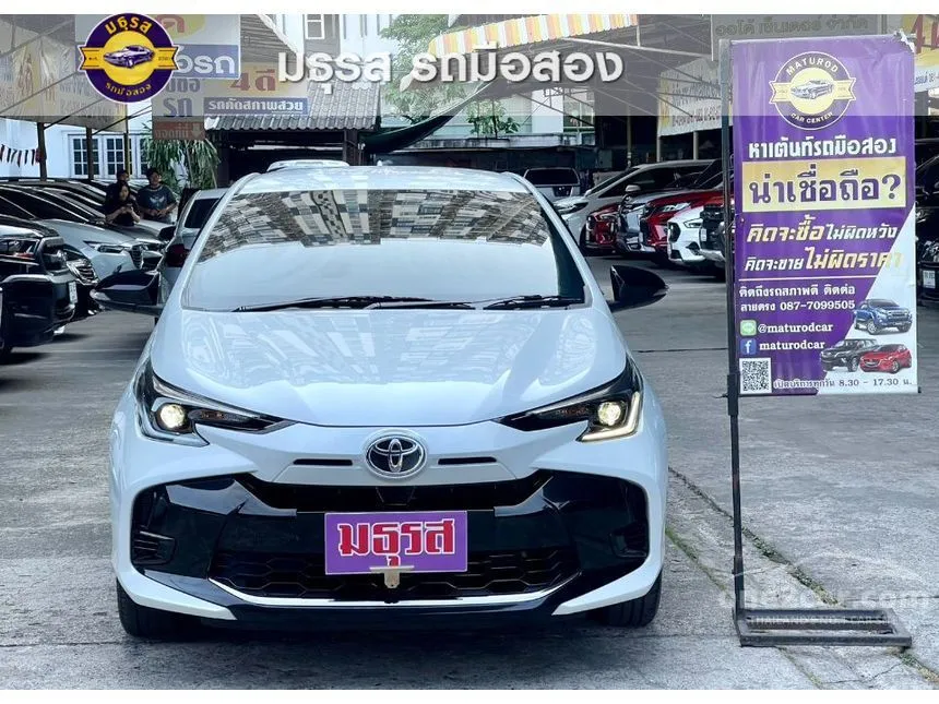 2023 Toyota YARIS Smart Hatchback