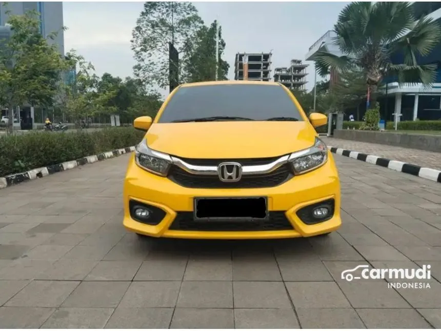 Jual Mobil Honda Brio 2021 E Satya 1.2 di Jawa Barat Automatic Hatchback Kuning Rp 153.000.000