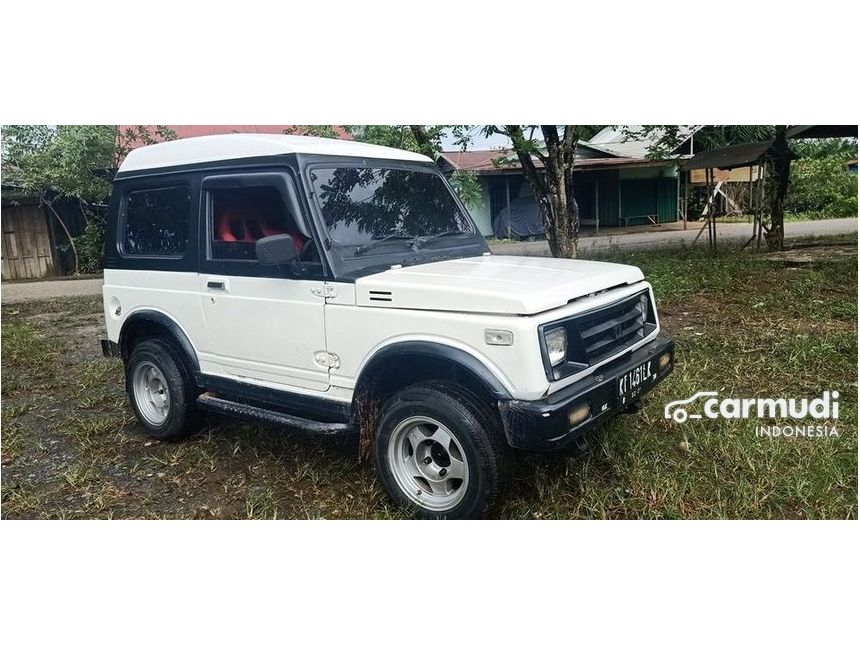 Jual Mobil Suzuki Jimny 1990 1.0 di Kalimantan Timur Manual Jeep Putih
