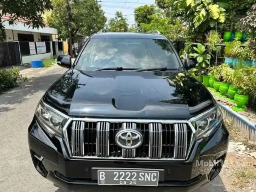 Jual Mobil Toyota Land Cruiser Prado 2010 TX 2.7 di Jawa Timur Automatic SUV Hitam Rp 450.000.000