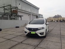 2015 Honda Jazz 1.5 RS Hatchback matic dp33 jtan saja pajak panjang 1 thn