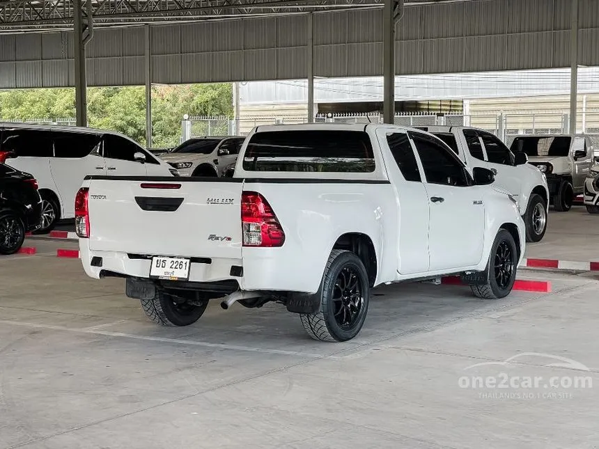 2022 Toyota HILUX REVO Z Edition Entry Smart Cab Pickup