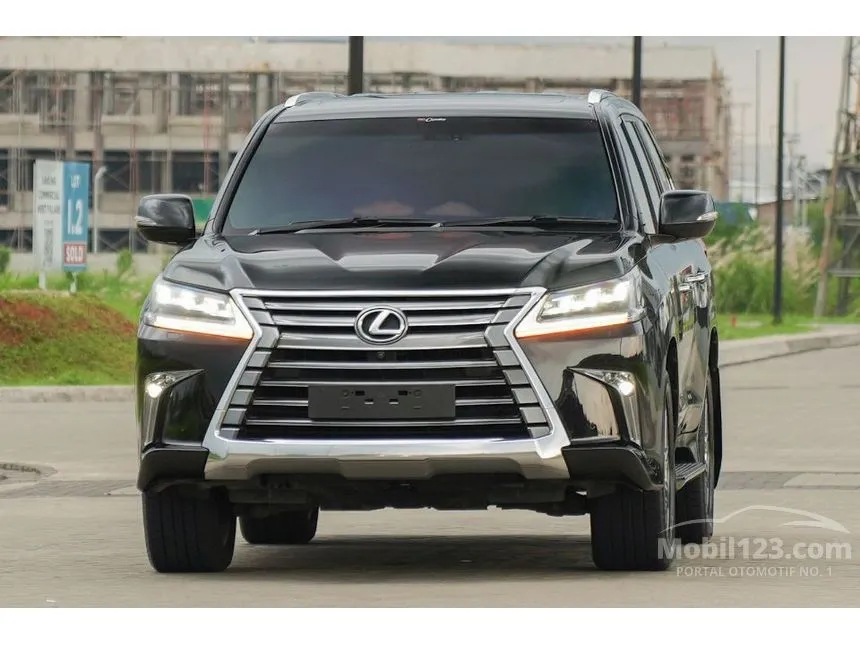 2016 Lexus LX 570 SUV