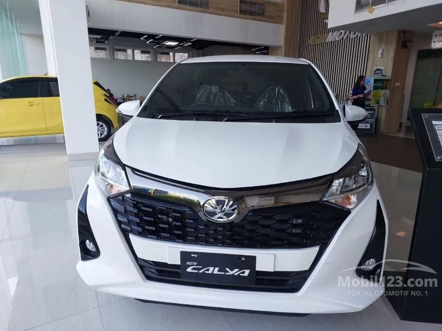Jual Mobil Toyota Calya 2024 G 1.2 di Jawa Timur Manual MPV Putih Rp 172.000.000