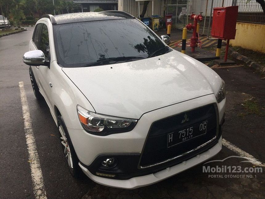 Jual Mobil  Mitsubishi Outlander Sport 2012 PX 2 0 di Jawa  