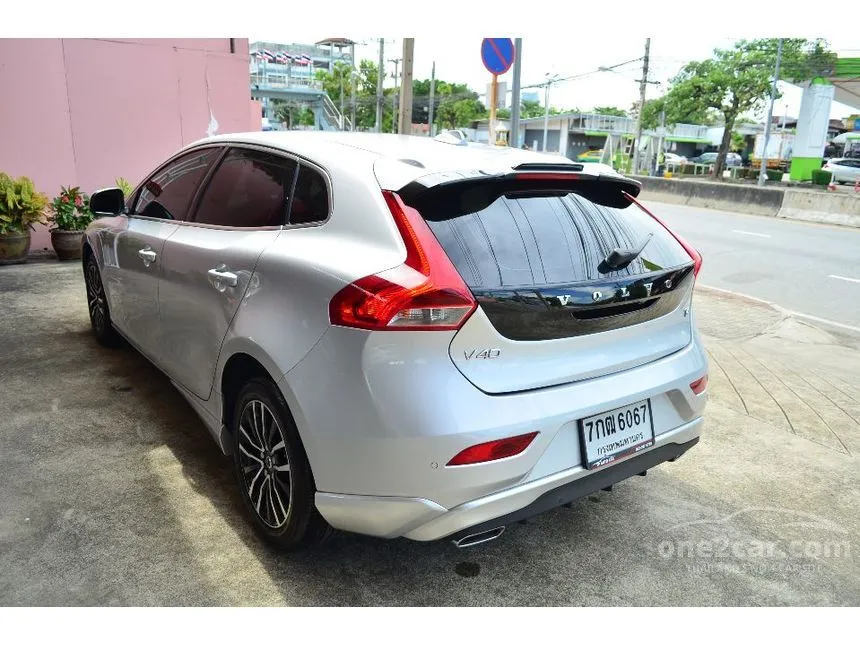 2018 Volvo V40 T4 Wagon