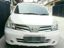 Jual Mobil Nissan Grand Livina 1.5 SV MPV A/T Tahun 2013 Dari Baru kondisi bagus