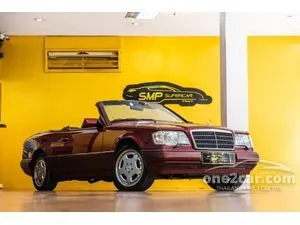 1995 Mercedes-Benz E220 2.2 Convertible