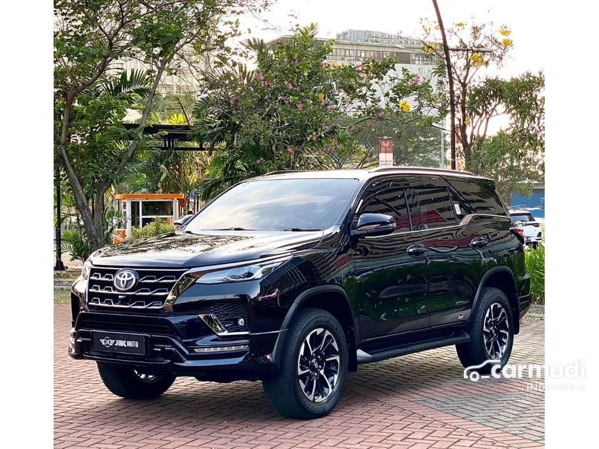 2022 Toyota Fortuner GR Sport SUV