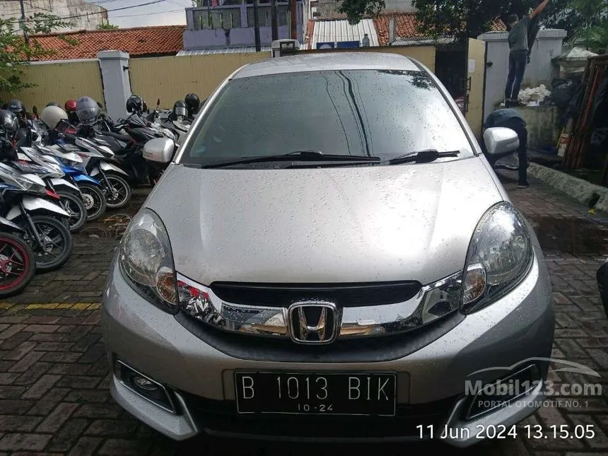 Jual Mobil Honda Mobilio 2014 E Prestige 1.5 di DKI Jakarta Automatic MPV Silver Rp 127.000.000