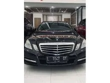 2011 Mercedes-Benz E300 3.0 Elegance Sedan LOW KM