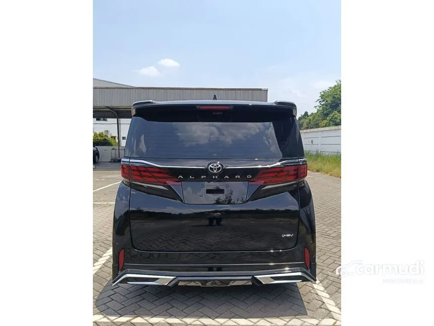 2024 Toyota Alphard HEV Modellista MPV