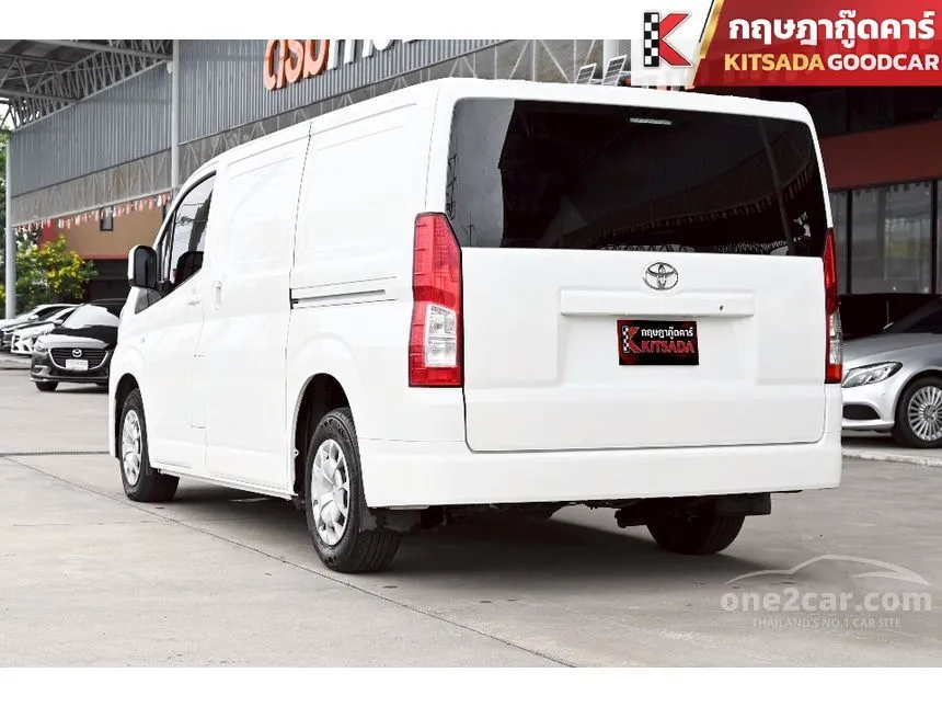 2021 Toyota HIACE Eco Van
