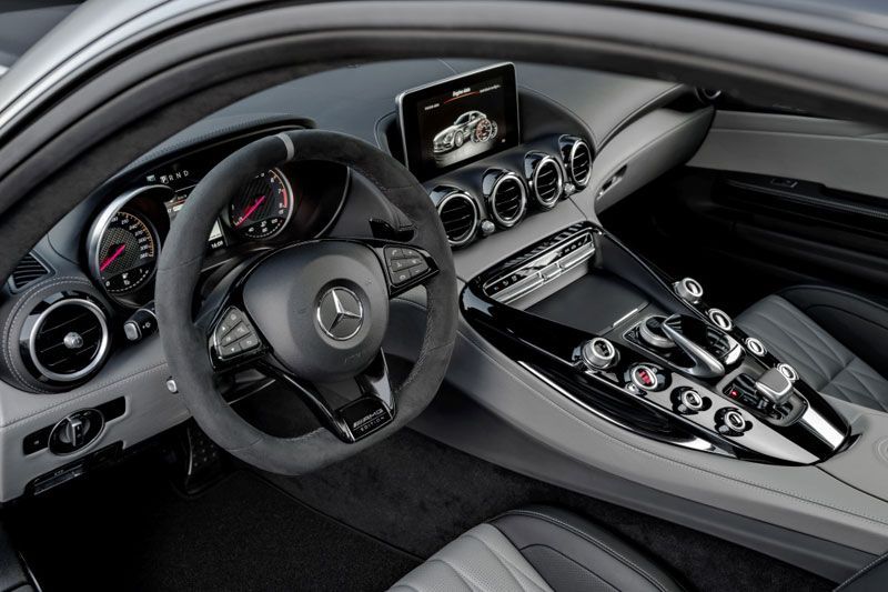 Mercedes-AMG GT C Coupe Terinspirasi AMG GT R 6