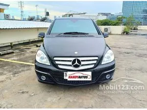 2011 Mercedes-Benz B180 1.7 Hatchback