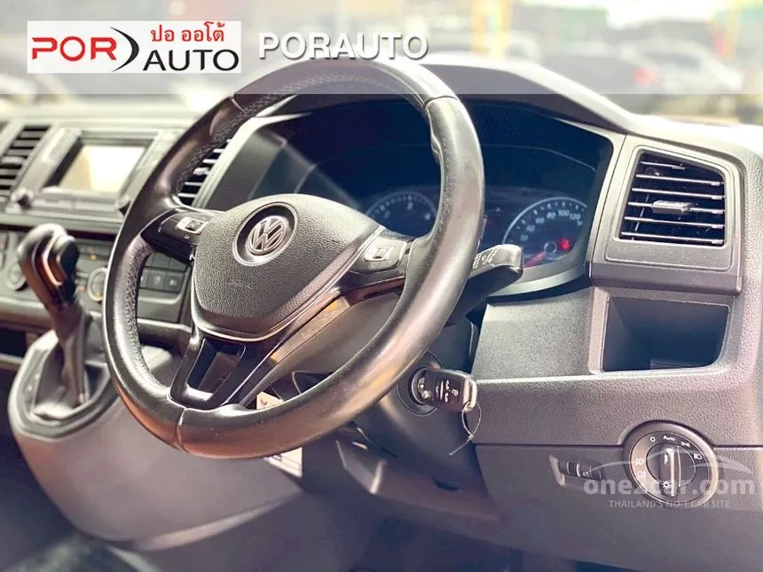 2017 Volkswagen CARAVELLE TDi Comfortline Van