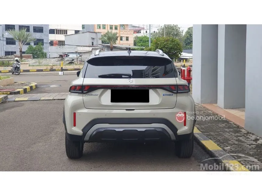 2025 Suzuki Fronx SGX Hybrid (2 Tone) SUV