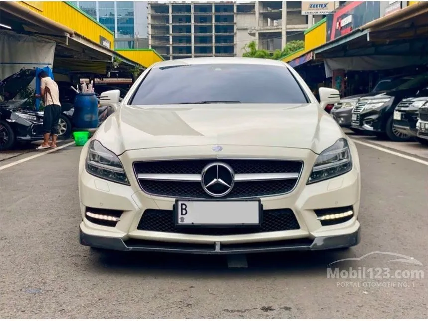 2012 Mercedes-Benz CLS350 AMG Sedan
