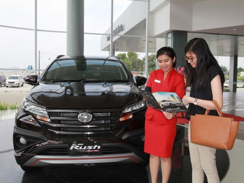 Penjualan Mobil Naik 4 Bulan Beruntun, Total Pasar Masih Tetap Jeblok