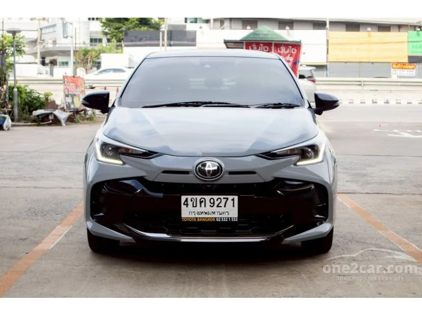 2023 Toyota YARIS Premium Hatchback